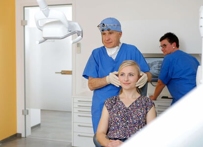 Zahnmedizin in Erfurt - MKG, Oral­chirurgie, Implan­to­lo­gie - Gemeinschaftspraxis für Zahnmedizin